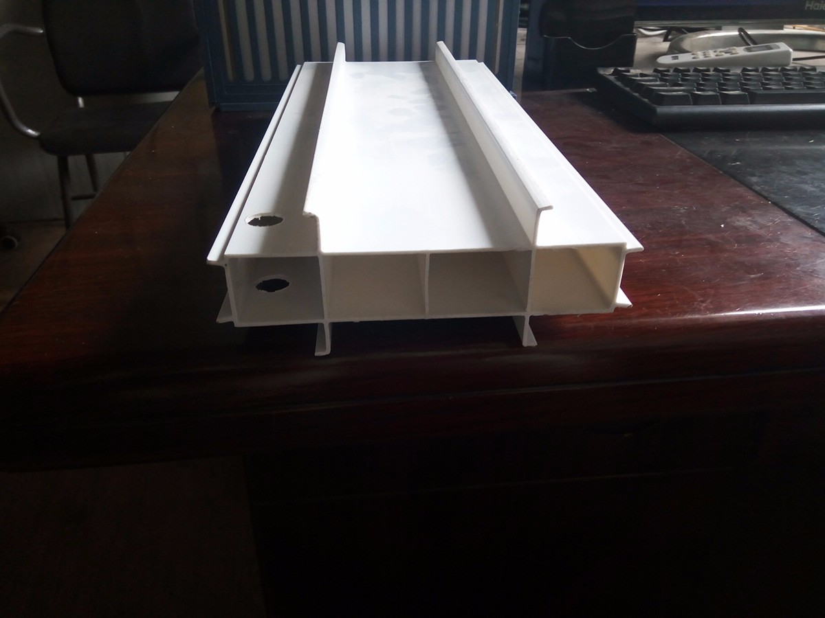 上海立面拉缝板 (1)150MM宽拉缝板